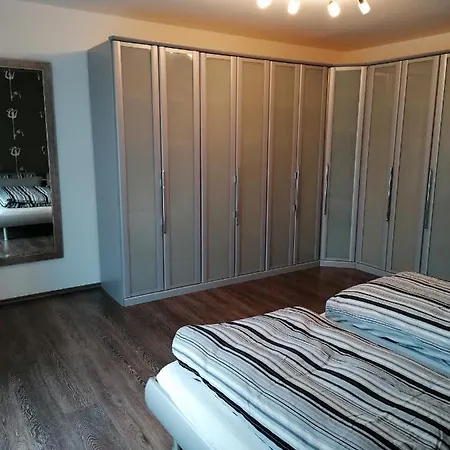 Dohlennest, Helle Moderne Fuer 4 Personen Apartmán